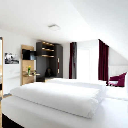 K1 Hotel